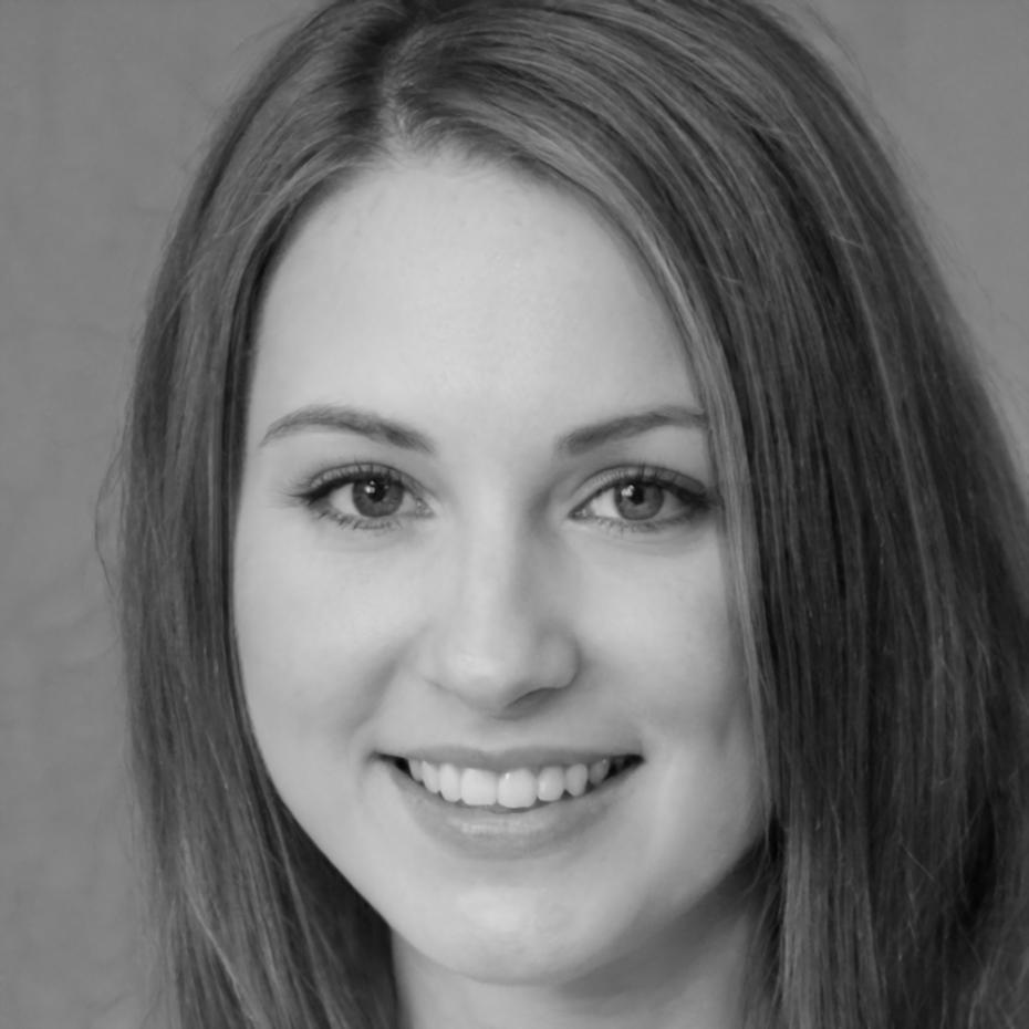 Portrait of Siobhan Devereux, Lead Finance Educator